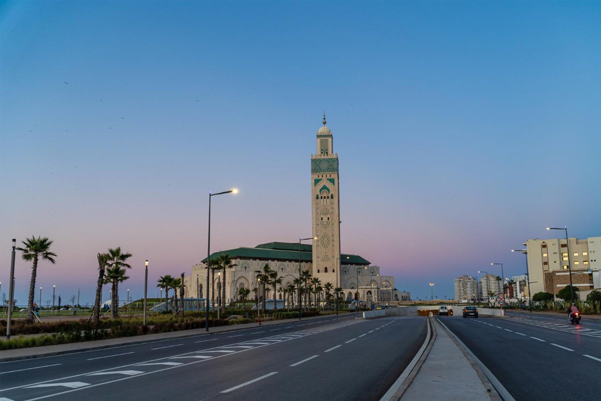 Casablanca : visitez la métropole en tout confort avec Luxe Car Rental !